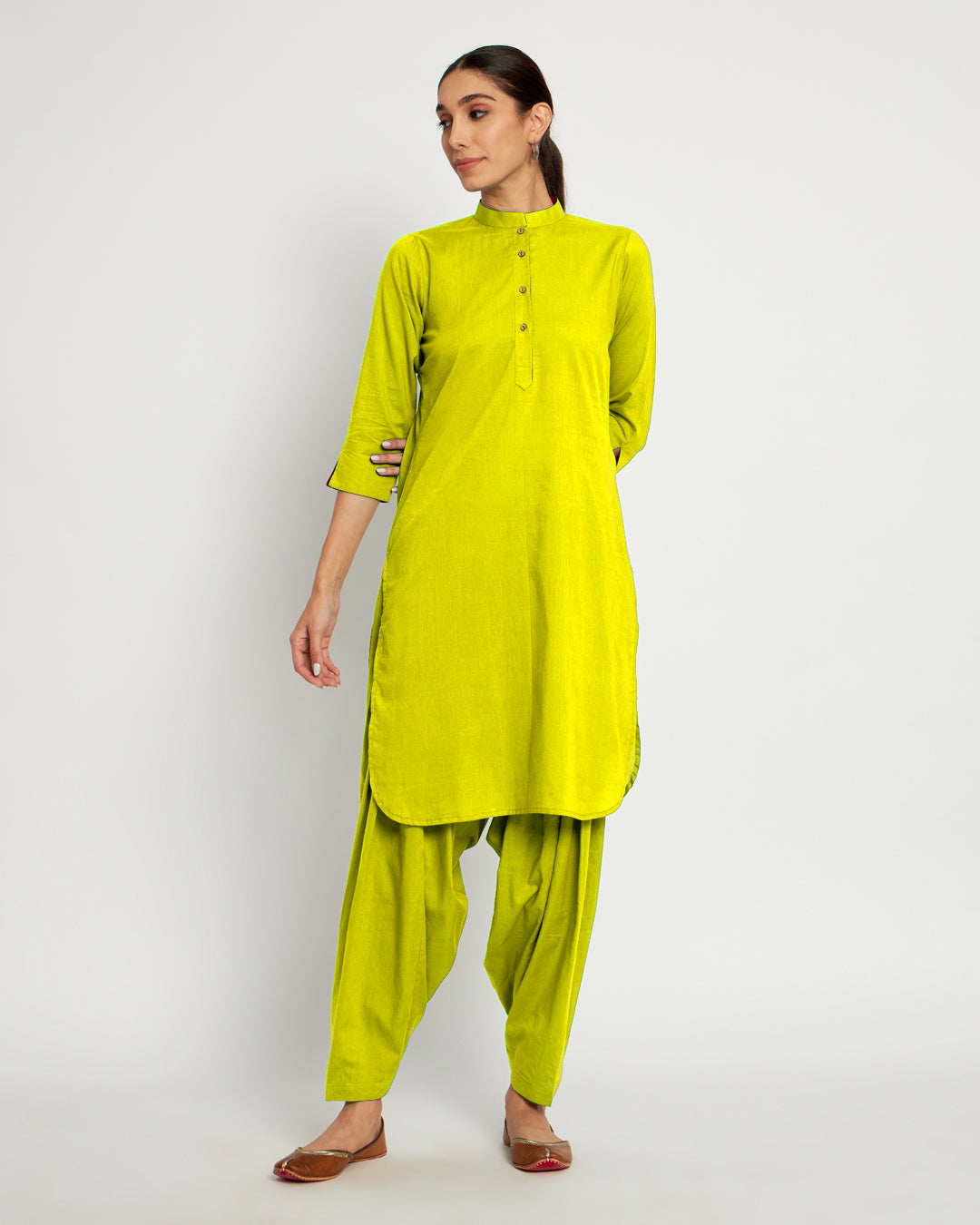 Band Collar Neck Kurta Thevasa