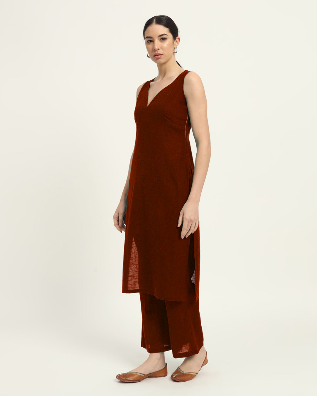 Combo: Iced Grey & Russet Red Modern Muse Sweetheart Solid Kurta
