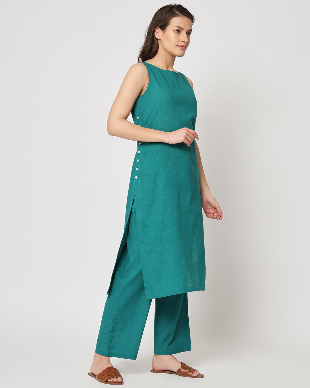 Forest Green Sleeveless Long Solid Kurta (Without Bottoms)