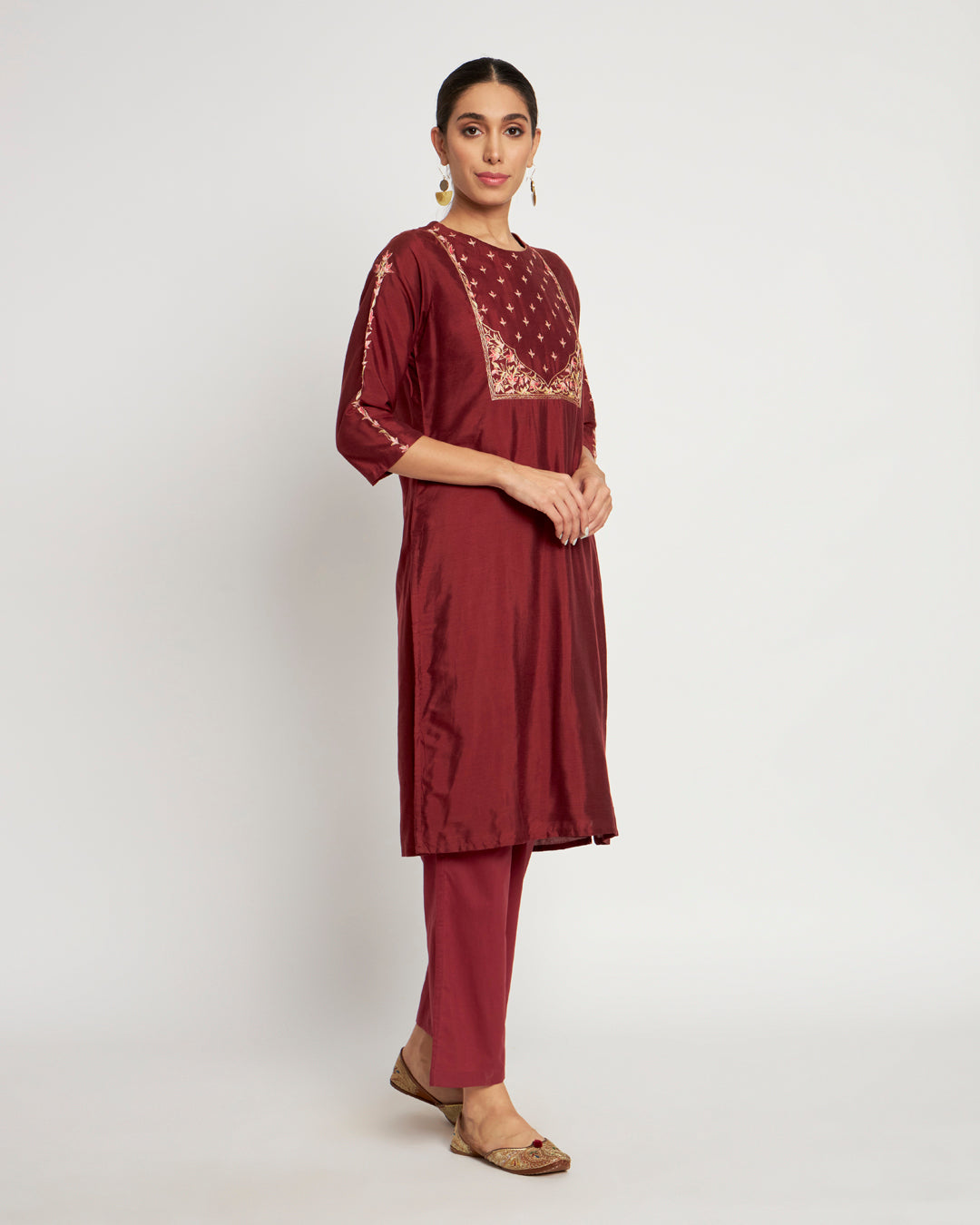 Set of 3- Maroon Sway Aari Work Chanderi Set