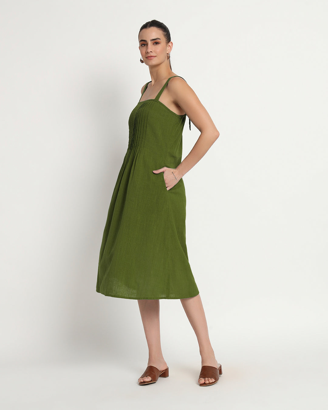 Greening Spring Dreamy Flare Spaghetti Dress