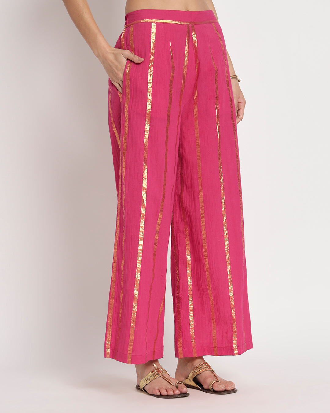 Queen's Gulabi Glisten Round Neck Gala Co-ord Set