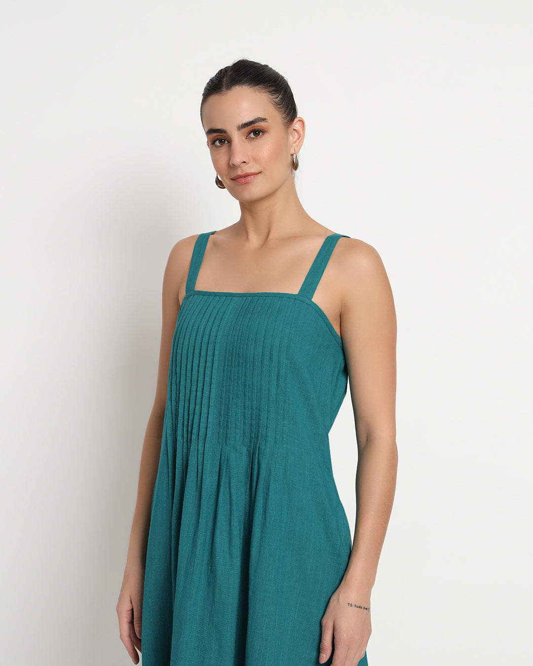 Green Gleam Dreamy Flare Spaghetti Dress