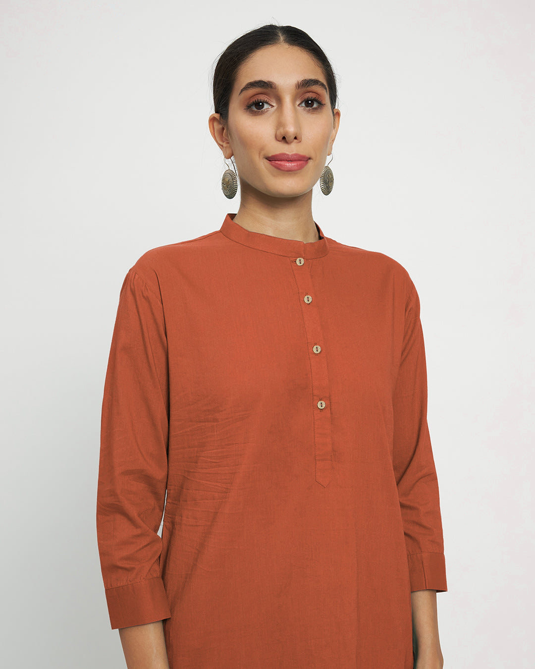 Blush In Love Modern Mandarin Collar Solid Kurta (Without Bottoms)