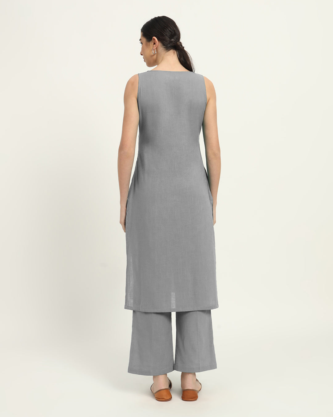 Combo: Iced Grey & Russet Red Modern Muse Sweetheart Solid Kurta