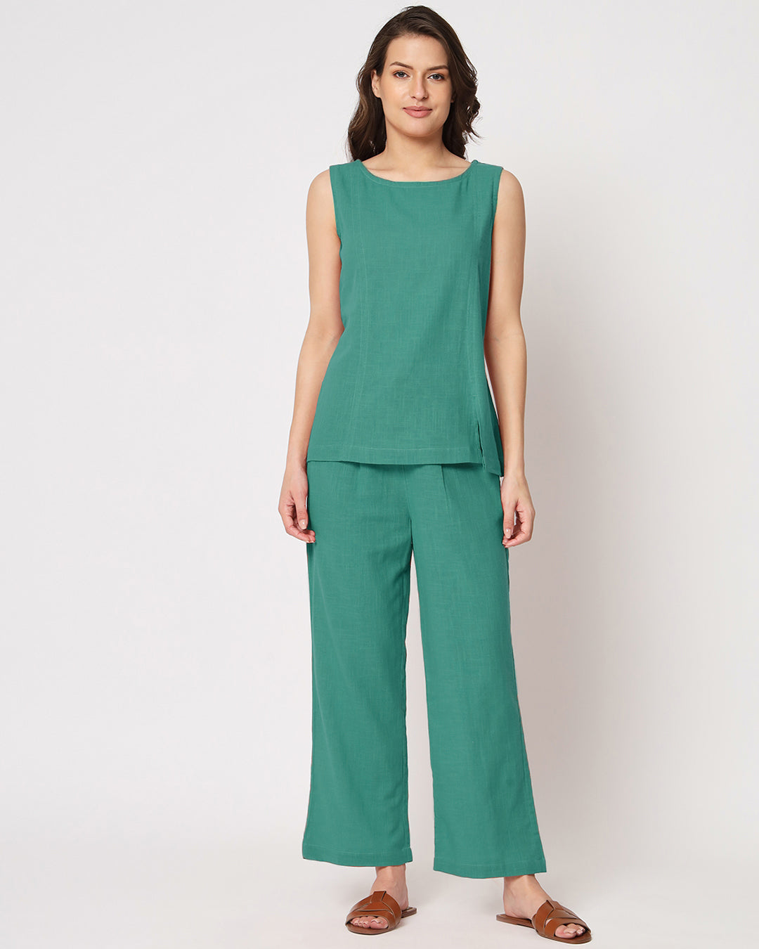 Valley Vista Sleeveless Short Length Solid Co-ord Set