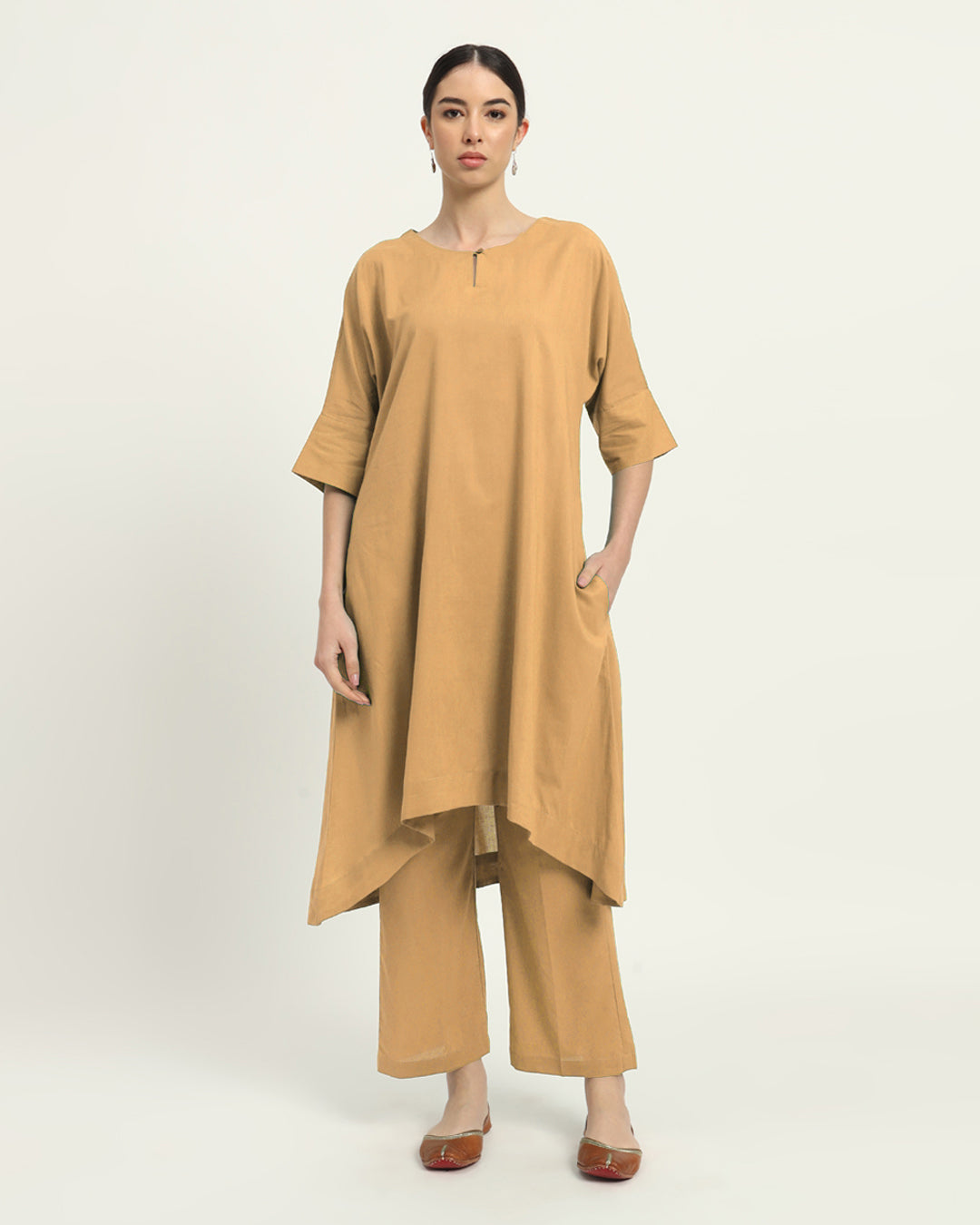 Combo: Beige & Russet Red Flare & Flow Boat Neck Solid Kurta