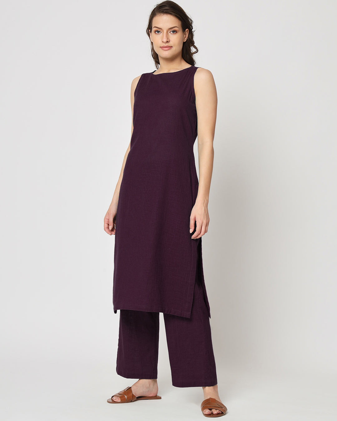 Plum Passion Sleeveless Long Solid Kurta (Without Bottoms)