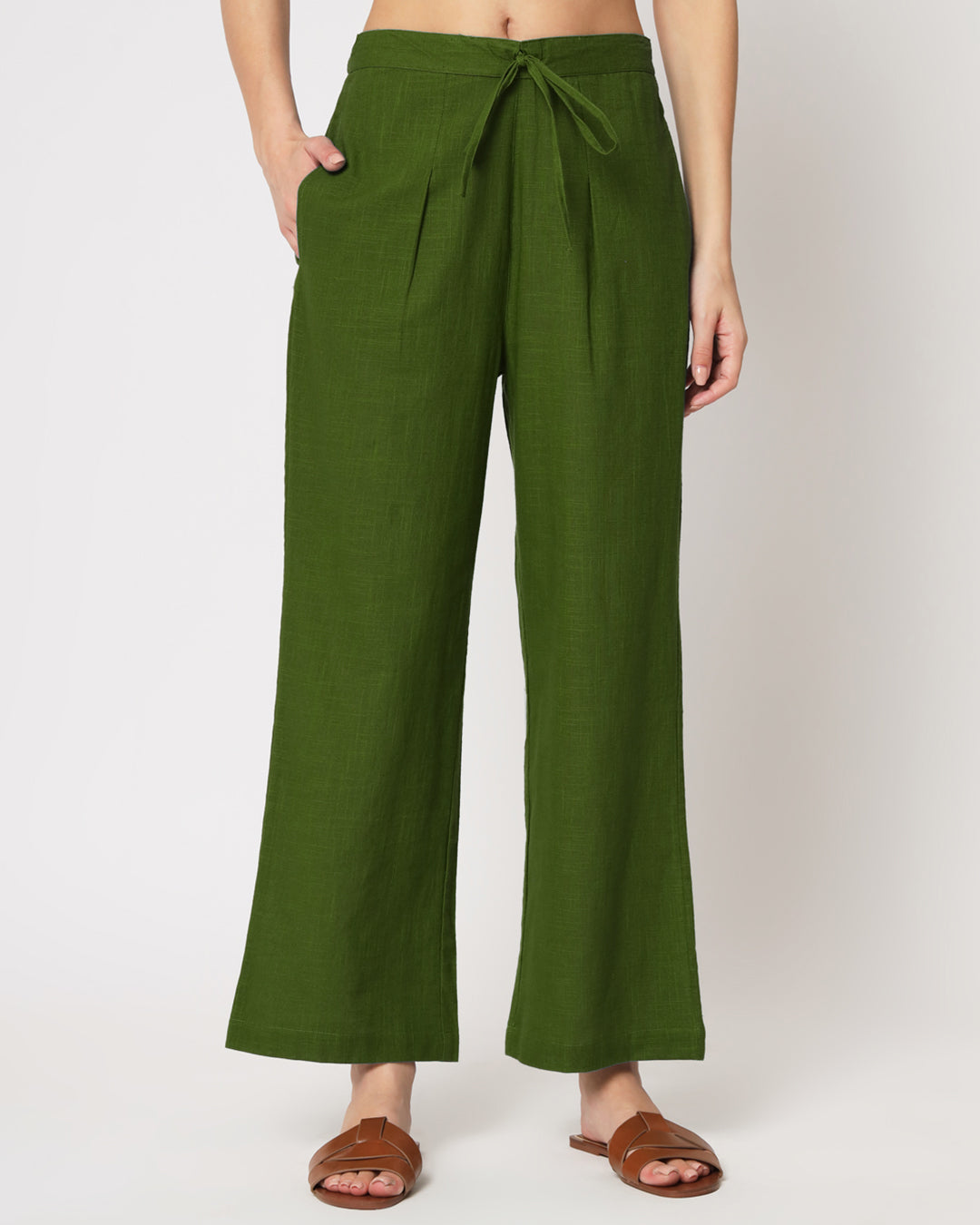 Greening Spring Collar Neck Short Length Solid Co-ord Set