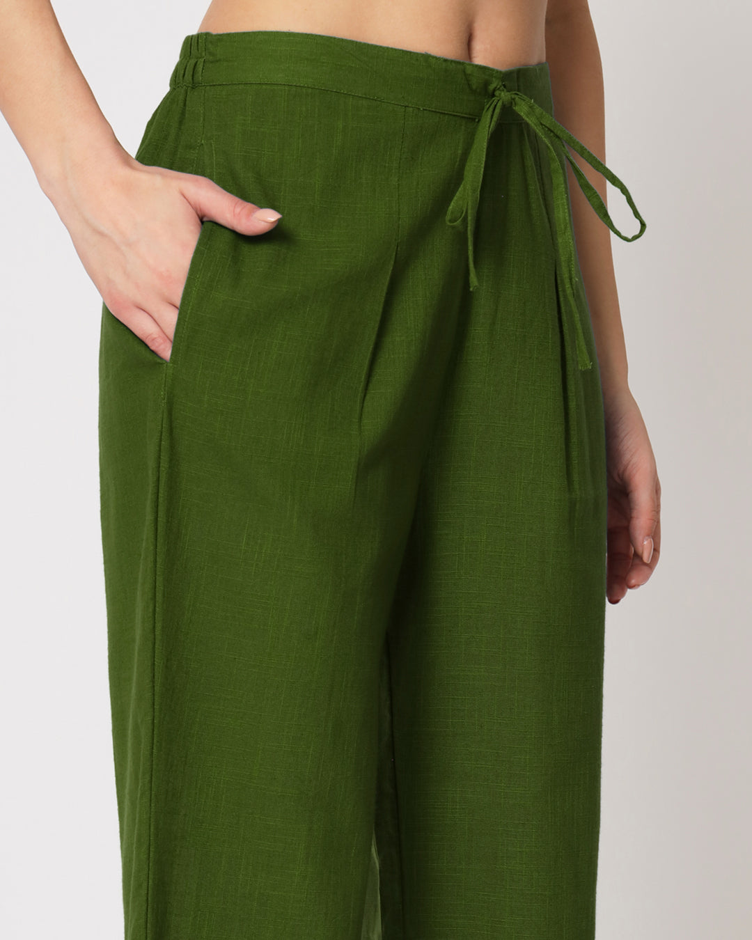 Greening Spring Collar Neck Short Length Solid Co-ord Set