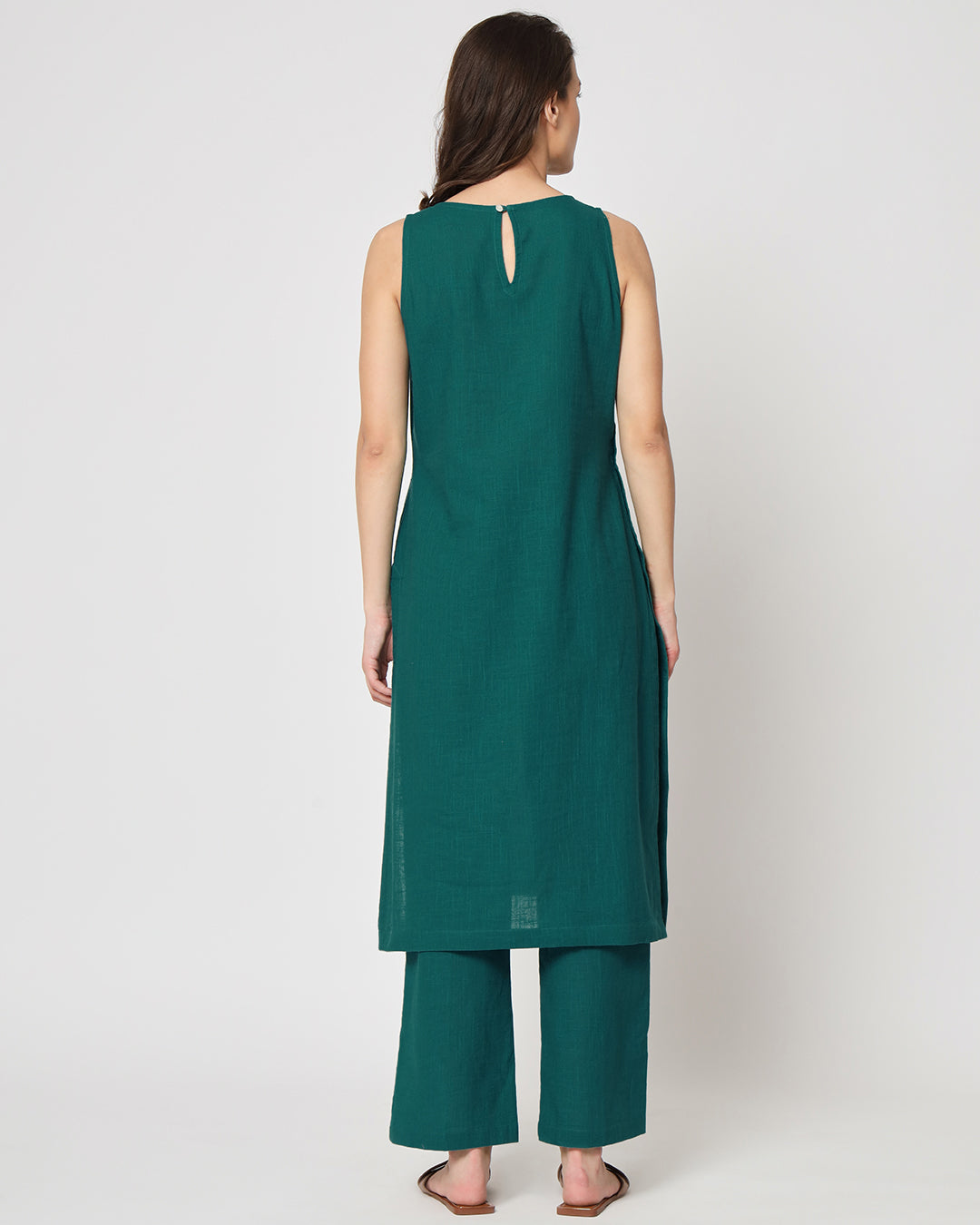 Deep Teal Sleeveless Long Solid Kurta (Without Bottoms)