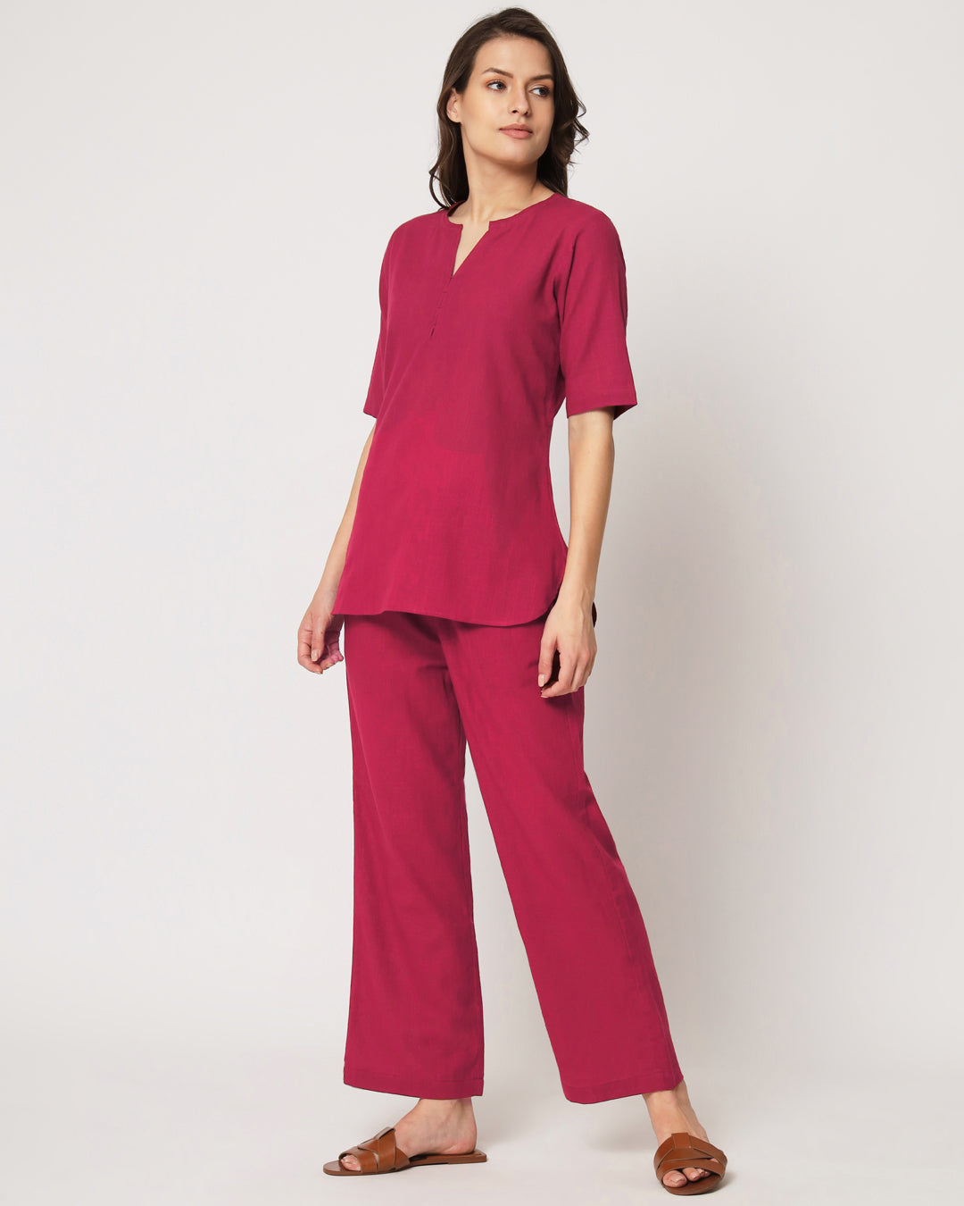 Queen's Gulabi Collar Neck Short Length Solid Kurta (Without Bottoms)