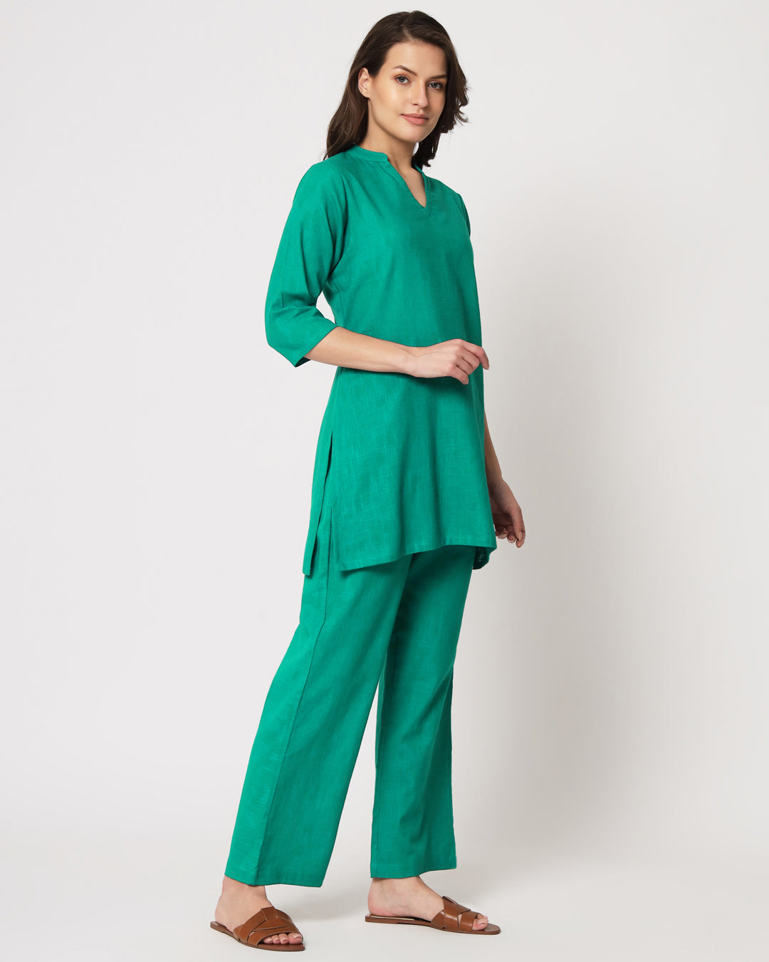 Valley Vista Collar Neck Mid Length Solid Kurta (Without Bottoms)