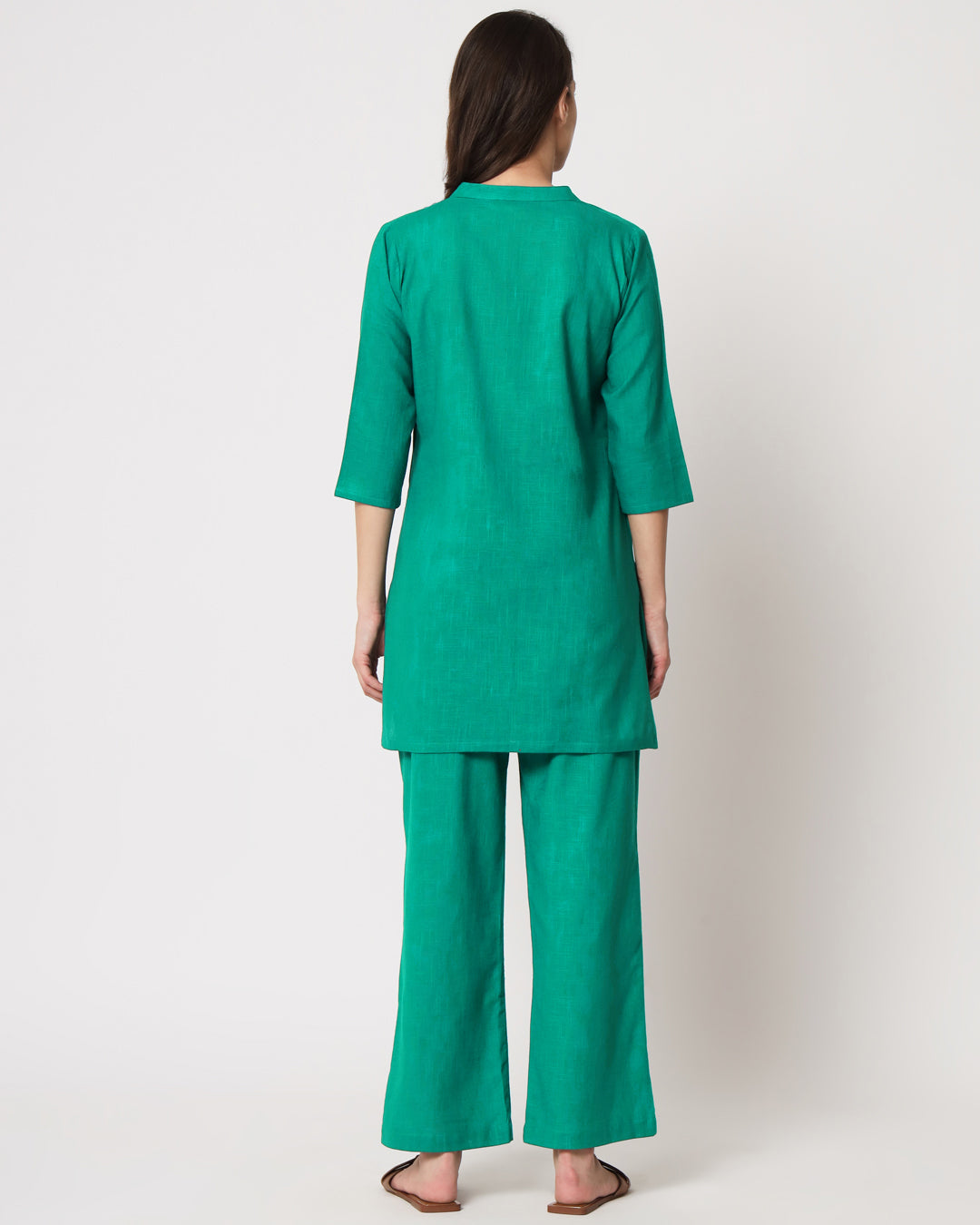 Valley Vista Collar Neck Mid Length Solid Kurta (Without Bottoms)