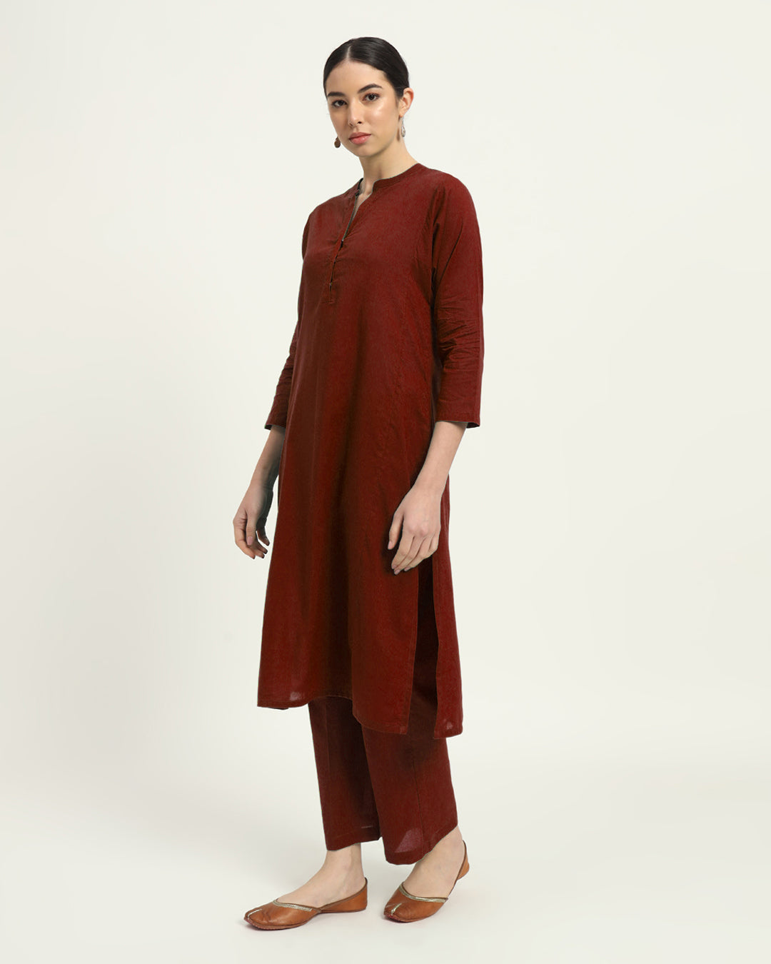 Combo: Beige & Russet Red Everyday Bliss Notch Neck Solid Kurta