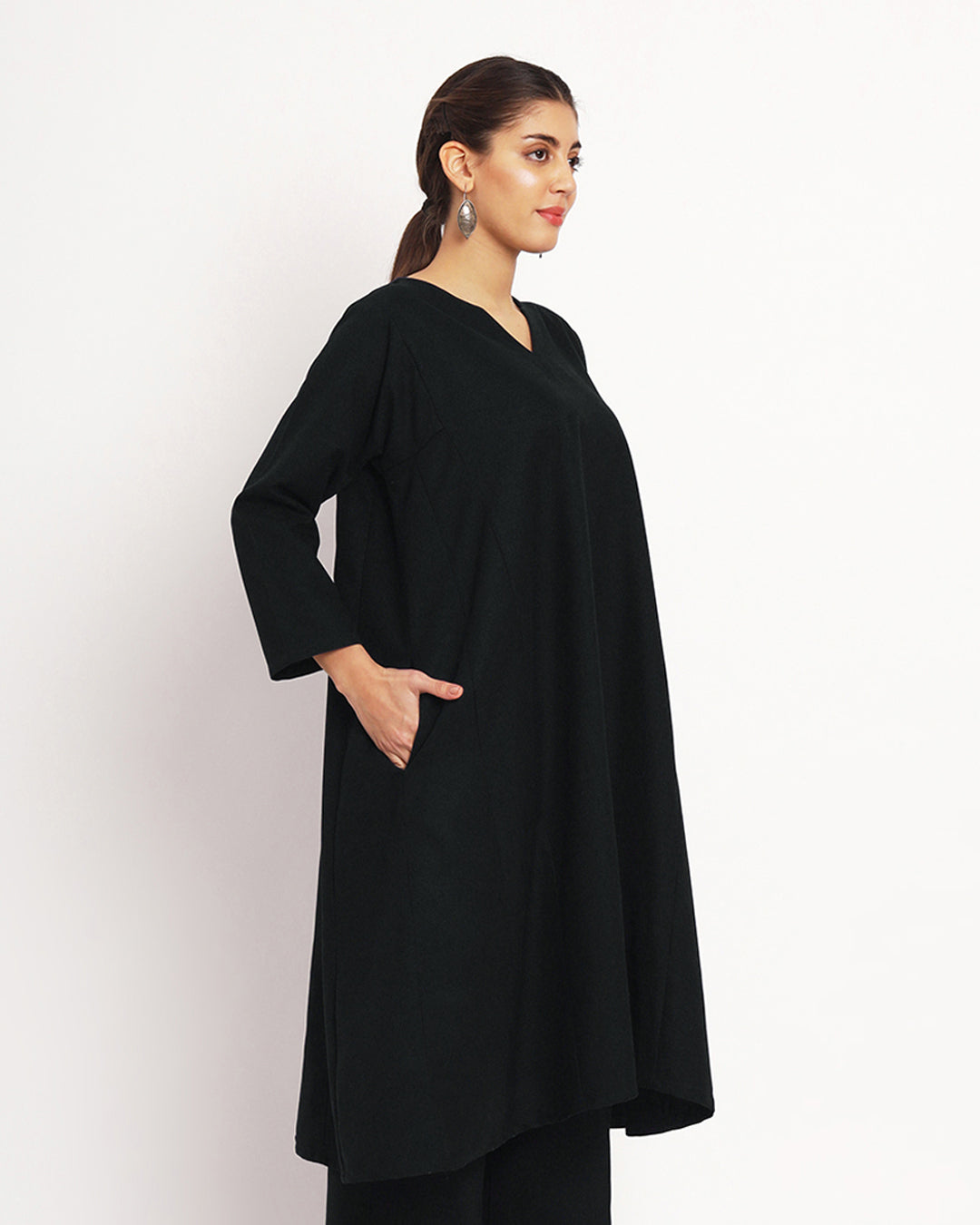 Black Vintage Allure Woolen Phiran Kurta (Without Bottoms)