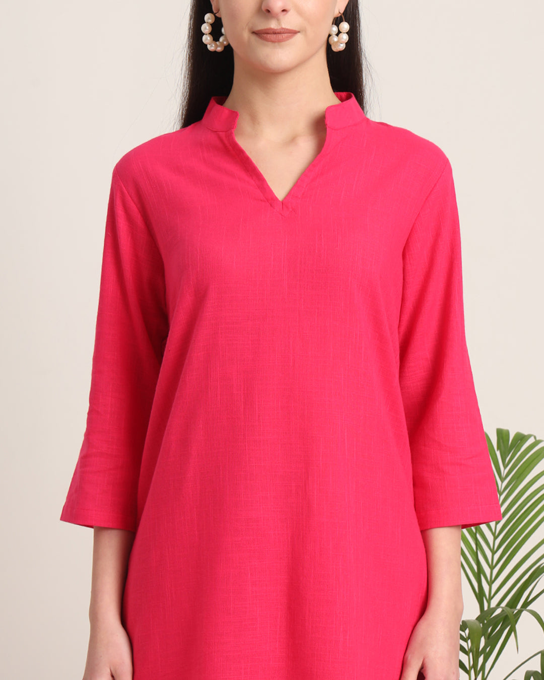 Queen's Gulabi Collar Neck Mid Length Solid Kurta (Without Bottoms)