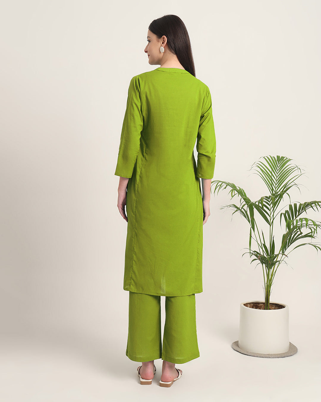 Sage Green Everyday Bliss Notch Neck Solid Kurta (Without Bottoms)