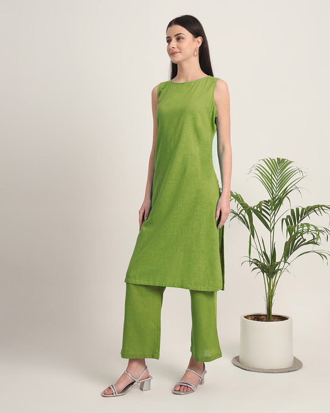 Sage Green Sleeveless Long Solid Kurta (Without Bottoms)