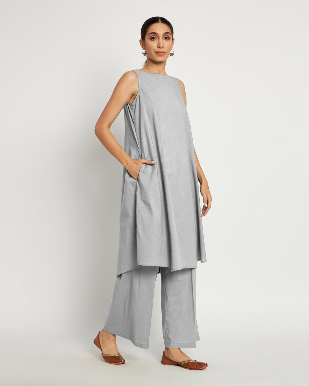 Iced Grey Sleeveless A-Line Solid Kurta (Without Bottoms)