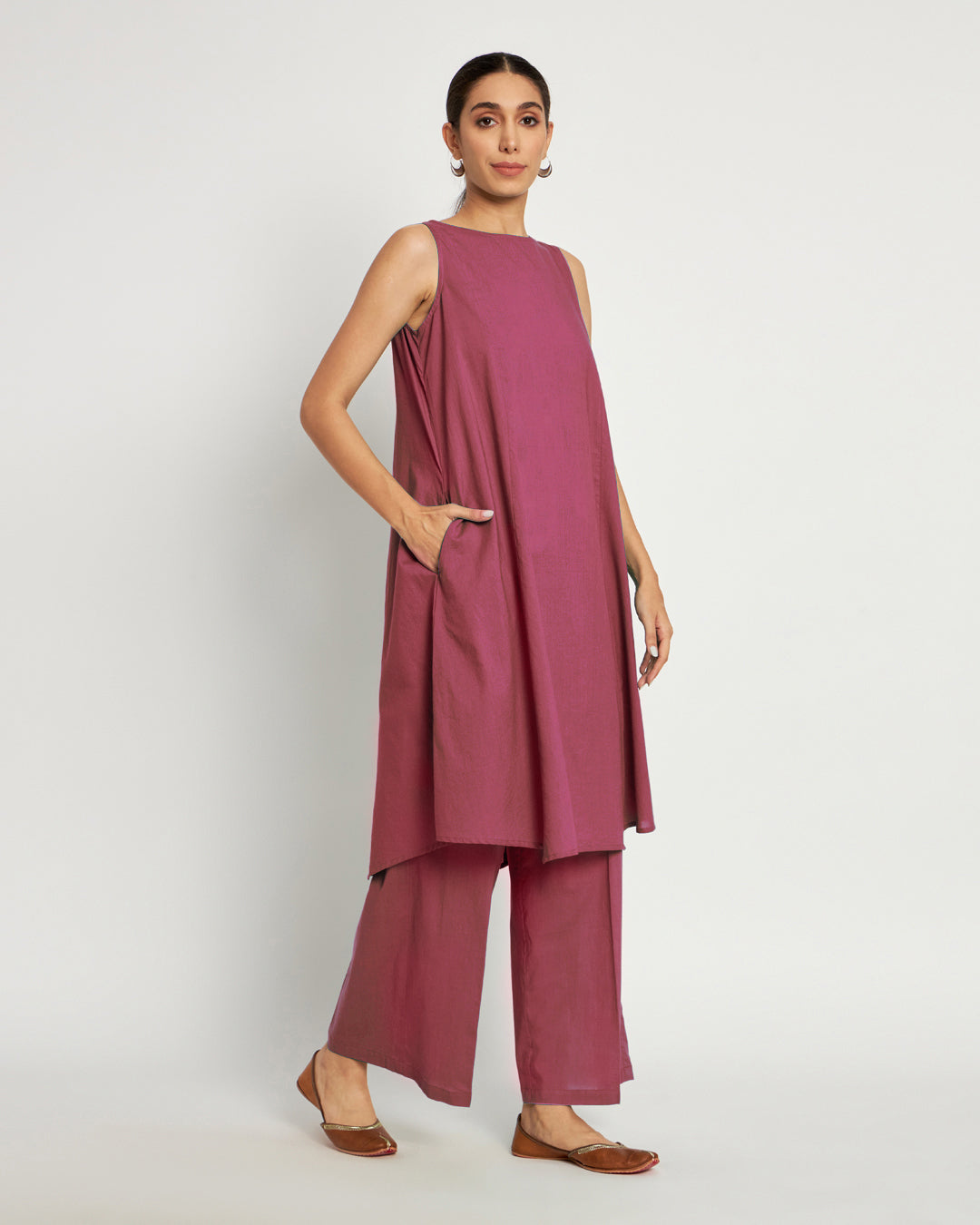 Wings of Rose Sleeveless A-Line Solid Co-ord Set