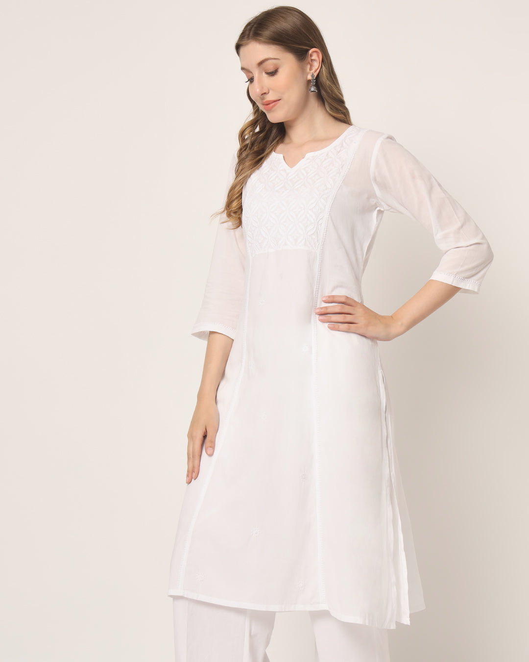 Svetah Mahira Chikankari Kurta (Without Bottoms)