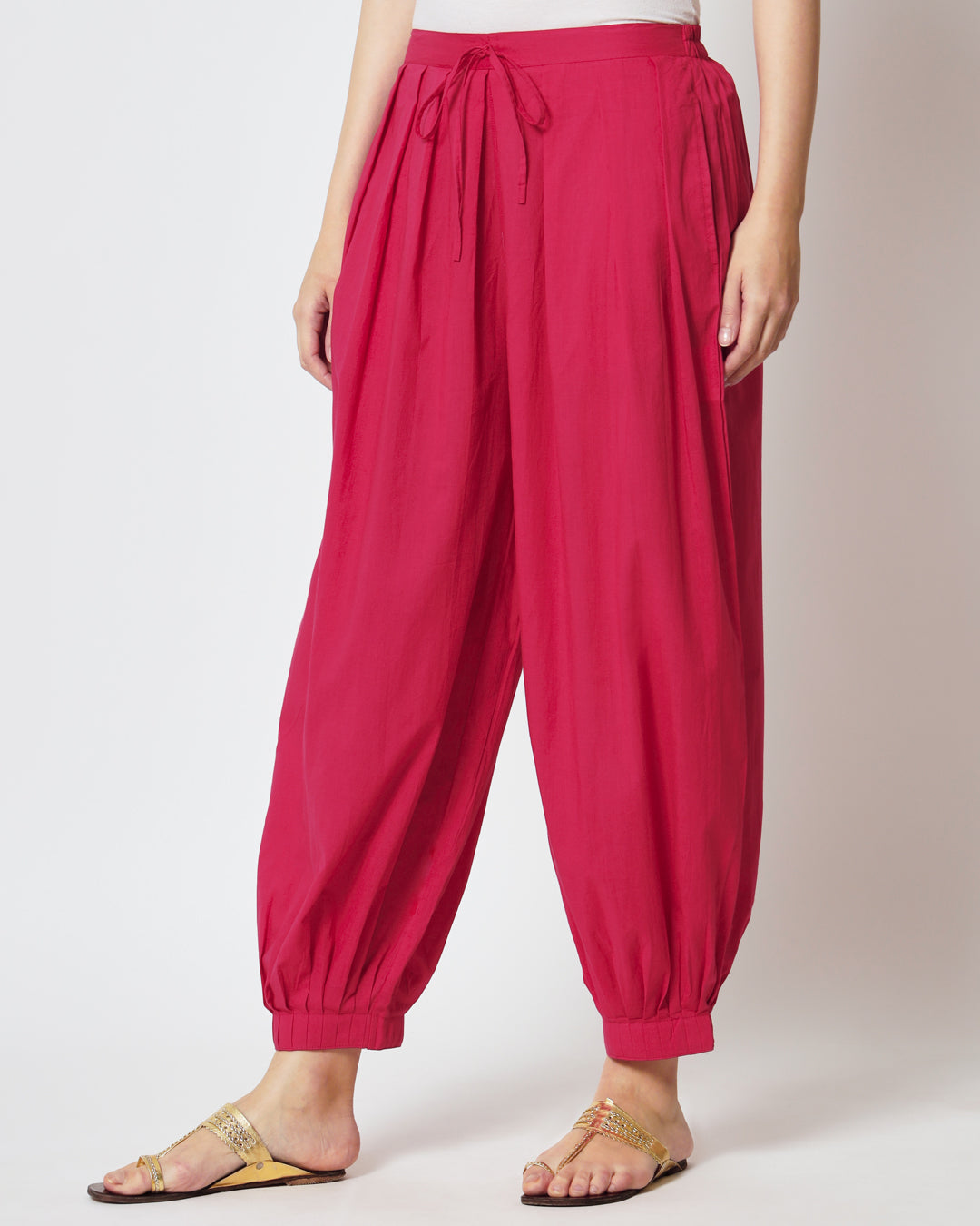 Queen's Gulabi Pleated Salwar