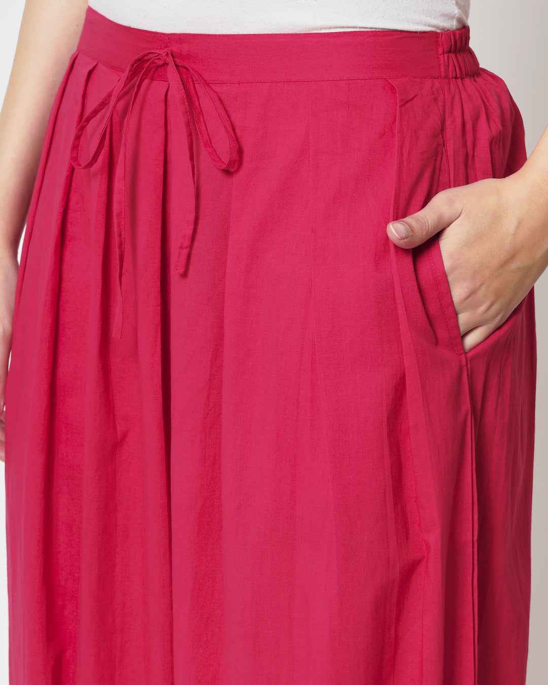Queen's Gulabi Pleated Salwar