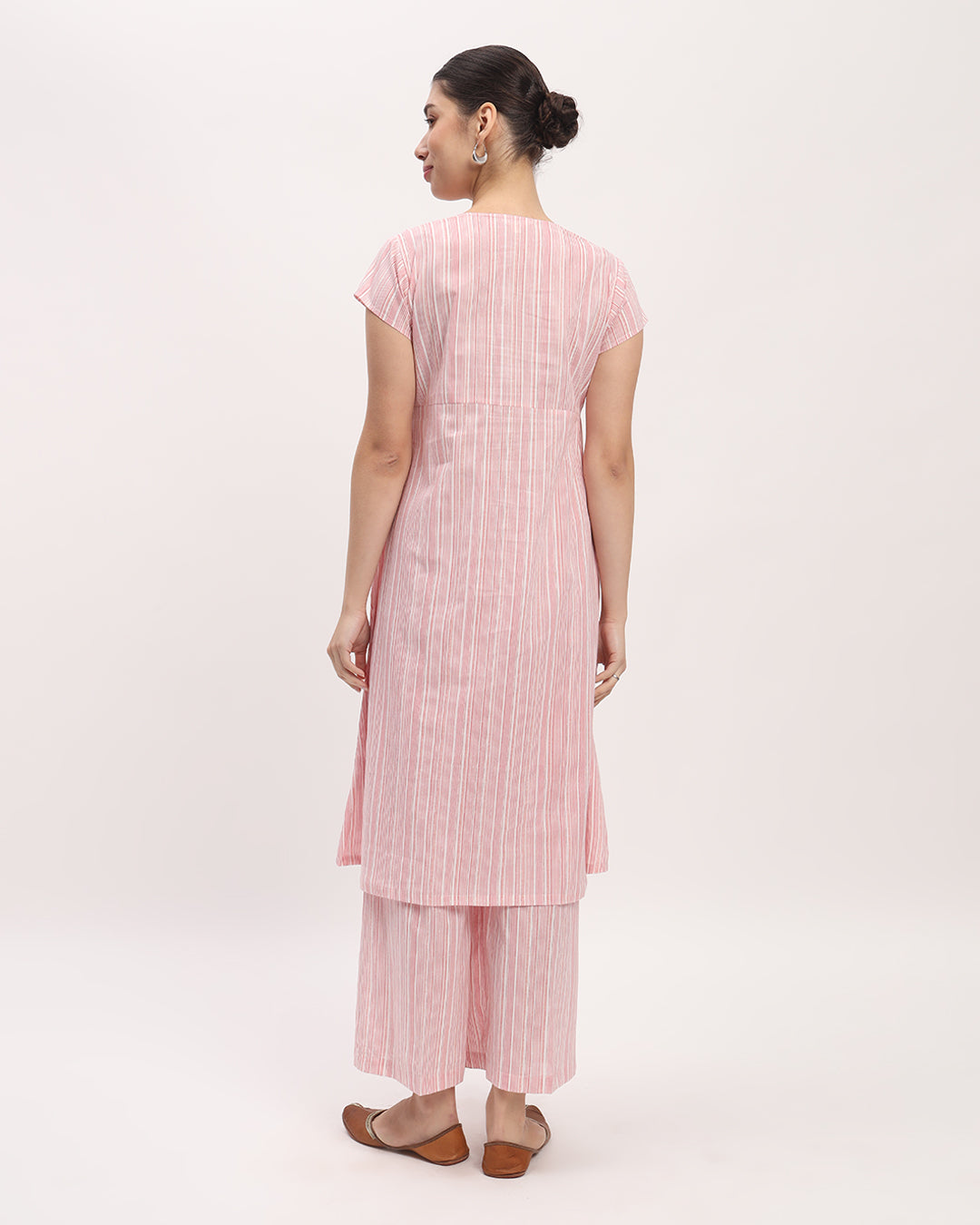 Combo: Pink Chic Lines & Blue Tiffany Voguish Verve V Neck Printed Kurta (Without Bottoms)