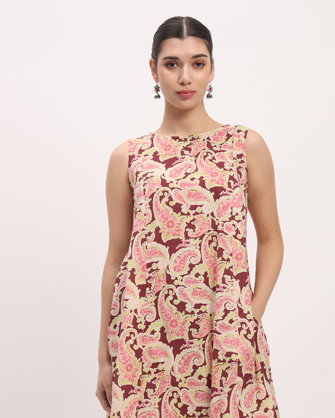 Rosewood Paisely Sleeveless A-Line Printed Kurta (Without Bottoms)