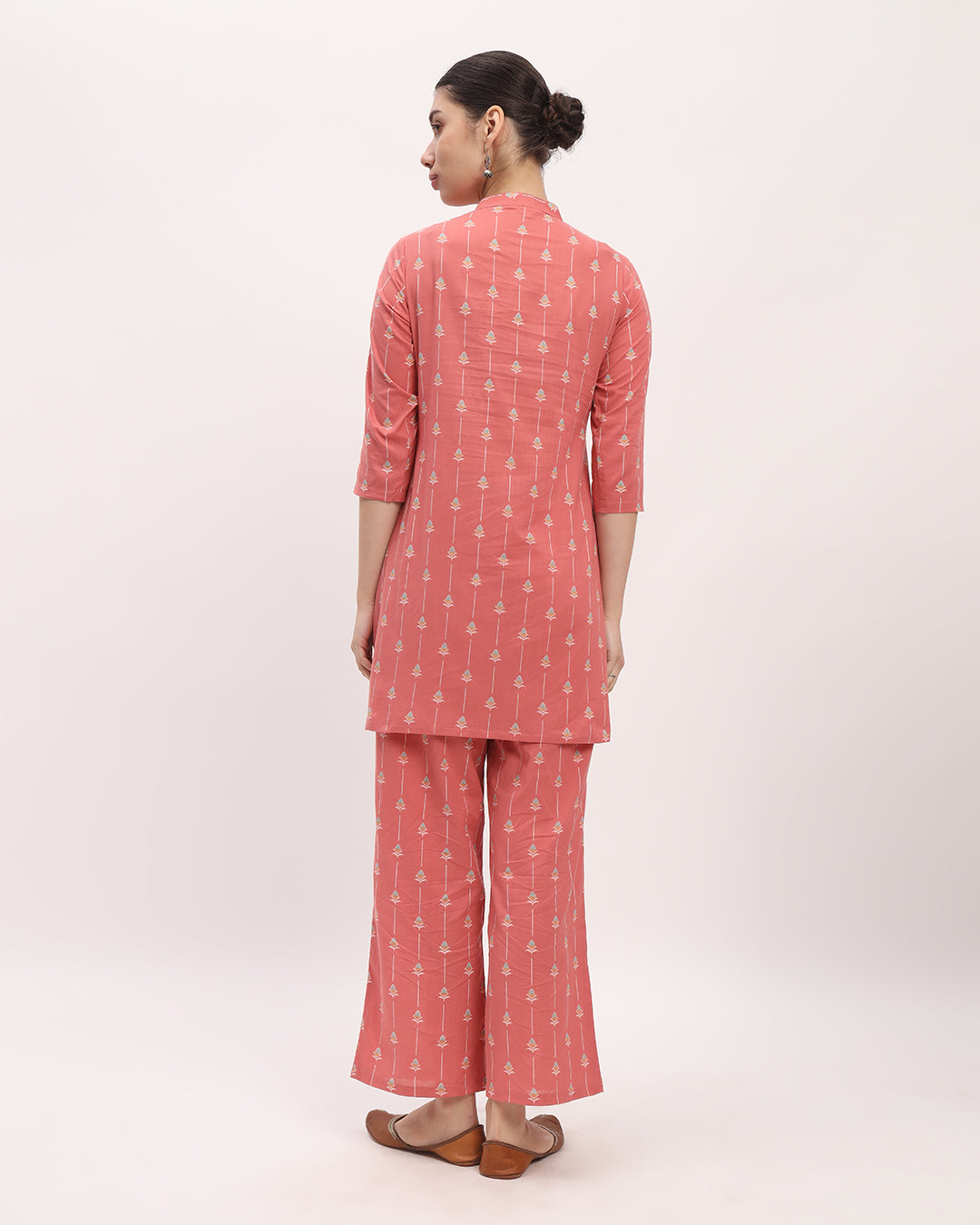 Combo: Green Moonlit Jasmine & English Floral Track Mid Length Printed Kurta (Without Bottoms)