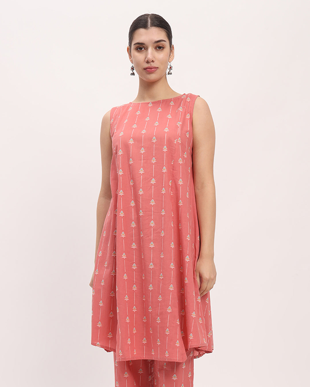English Floral Tracks Sleeveless A-Line Printed Kurta (Without Bottoms)