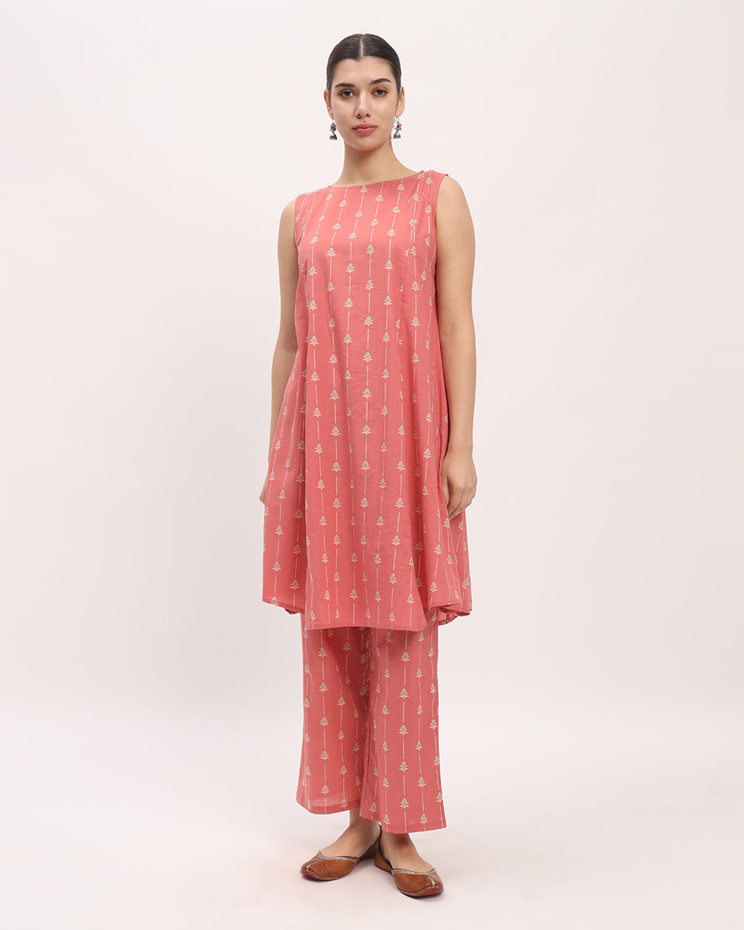 Combo: English Floral Tracks & Lavender Paisley Sleeveless A-Line Printed Kurta (Without Bottoms)