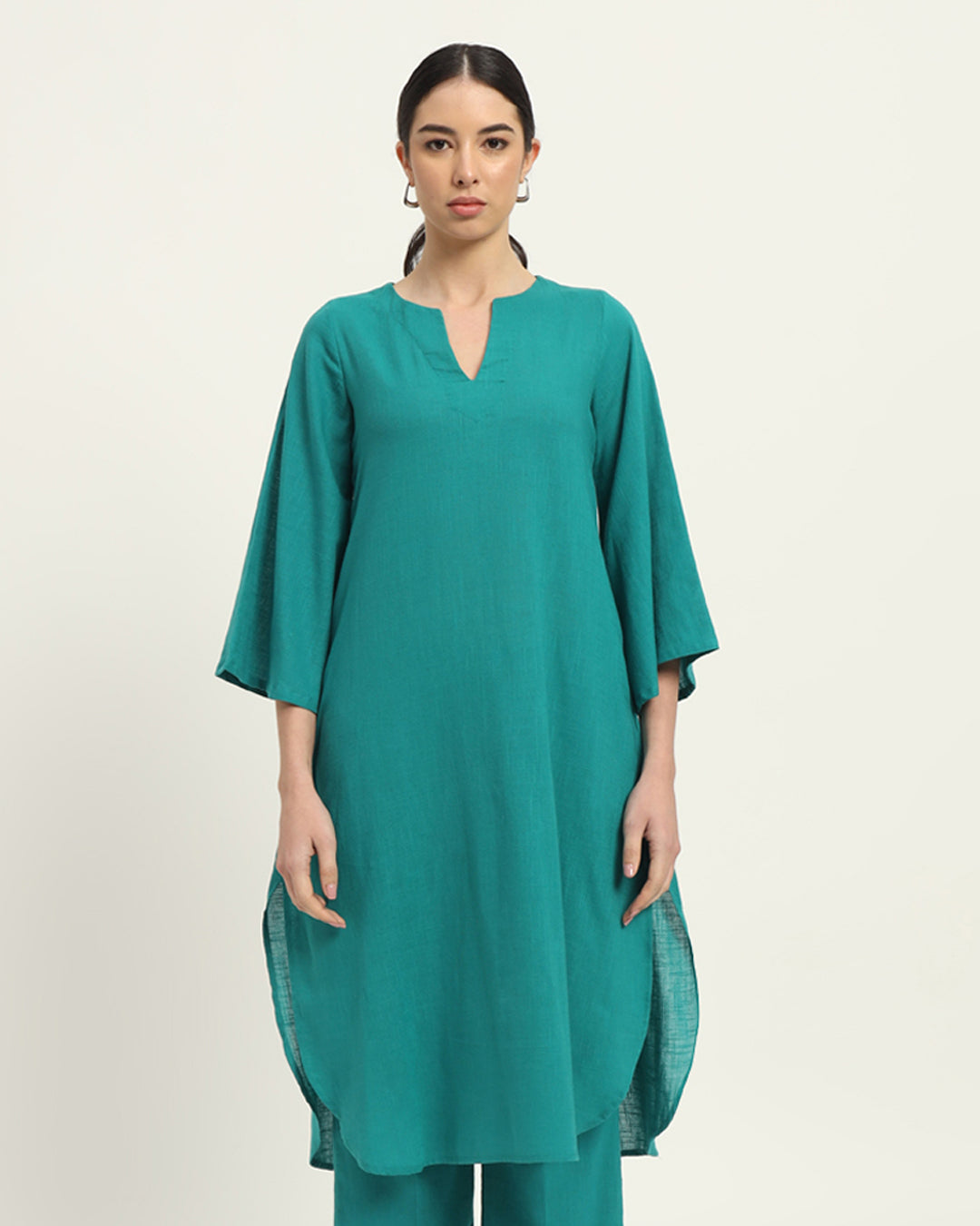 Green Gleam Rounded Reverie Solid Kurta (Without Bottoms)
