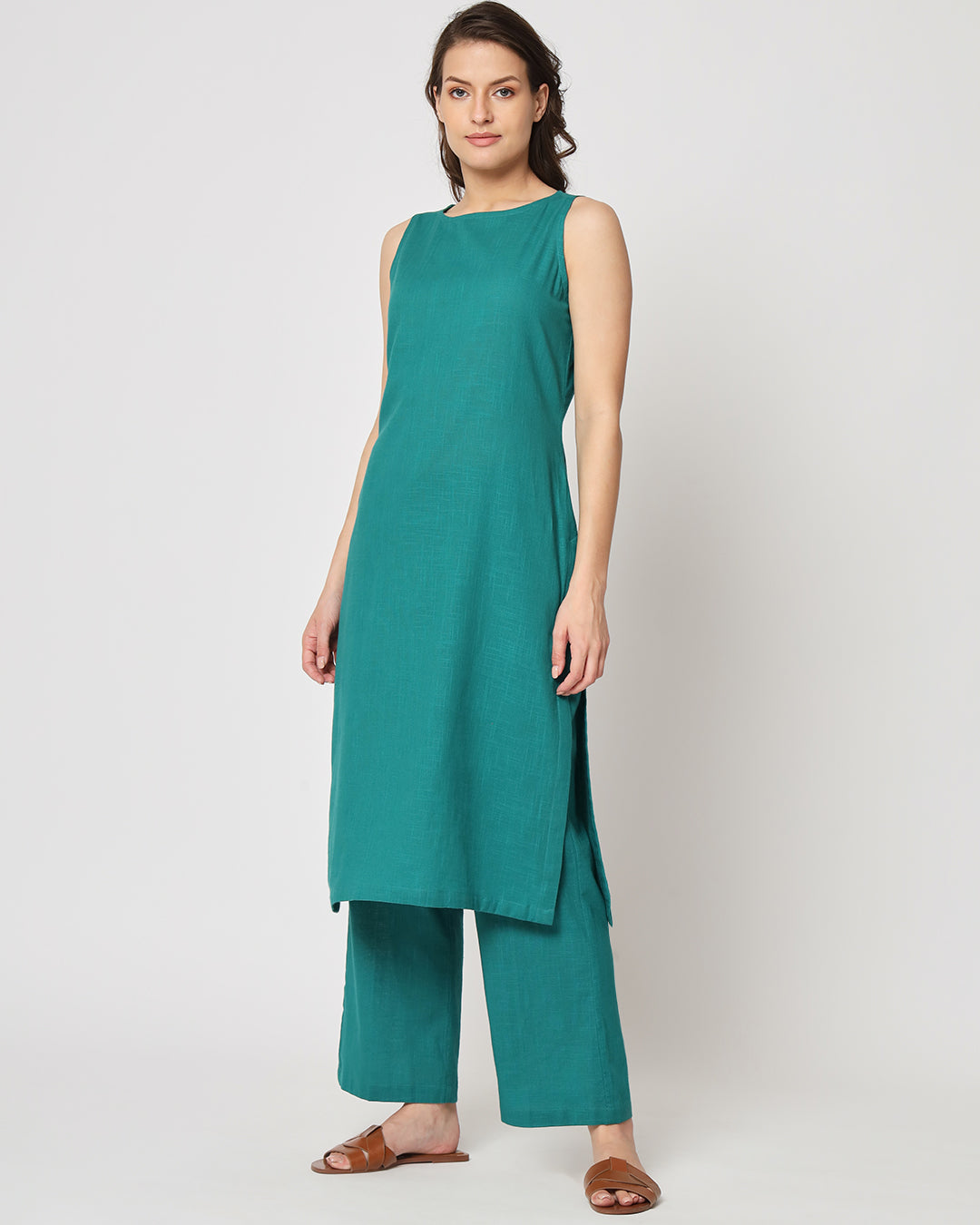 Forest Green Sleeveless Long Solid Kurta (Without Bottoms)