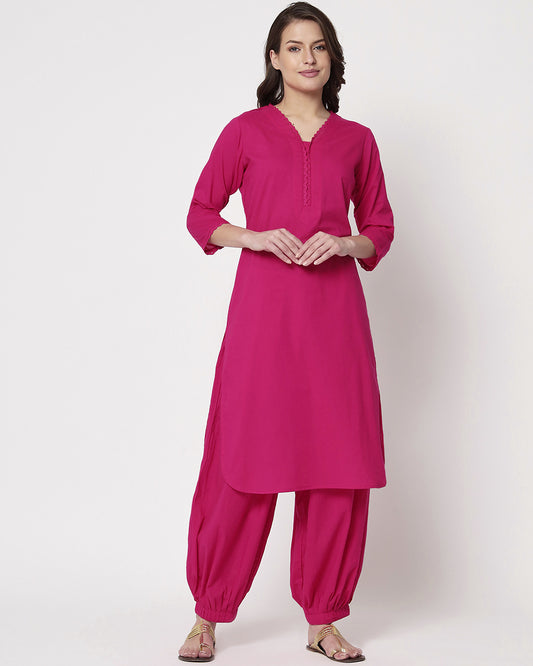 Queen's Gulabi Lace Affair Solid Kurta (Without Bottoms)