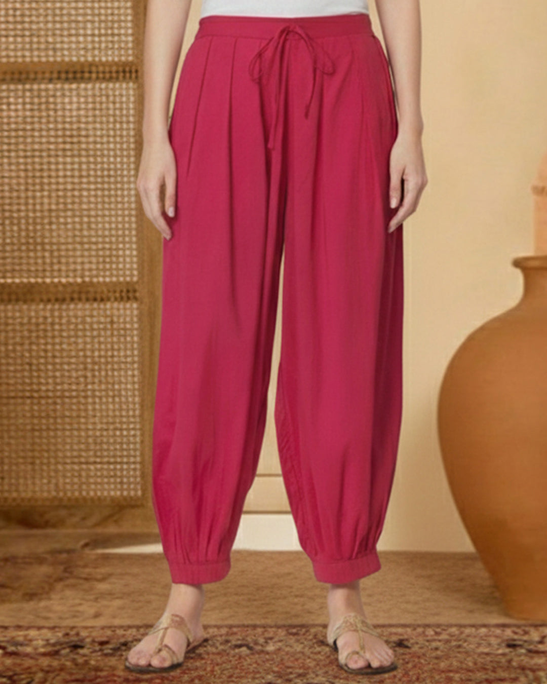 Queen's Gulabi Pleated Salwar