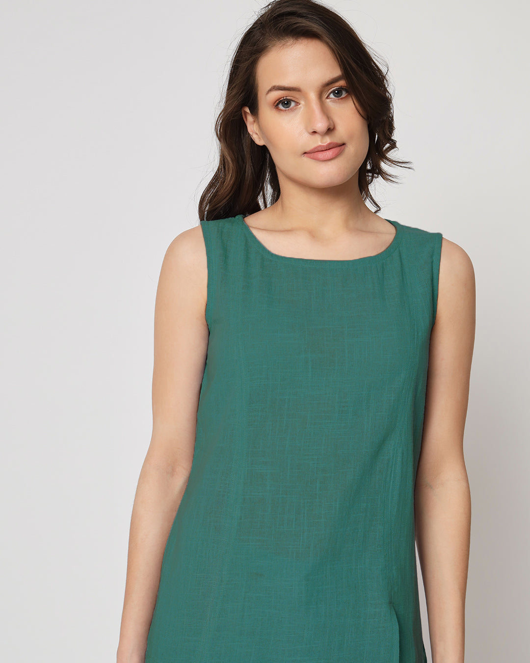 Forest Green Sleeveless Short Length Solid Top (Without Bottoms)