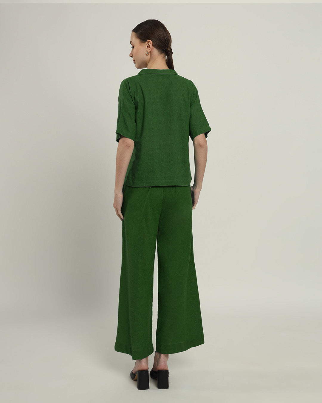 Emerald Feeling Easy Collar Neck Top (Without Bottoms)