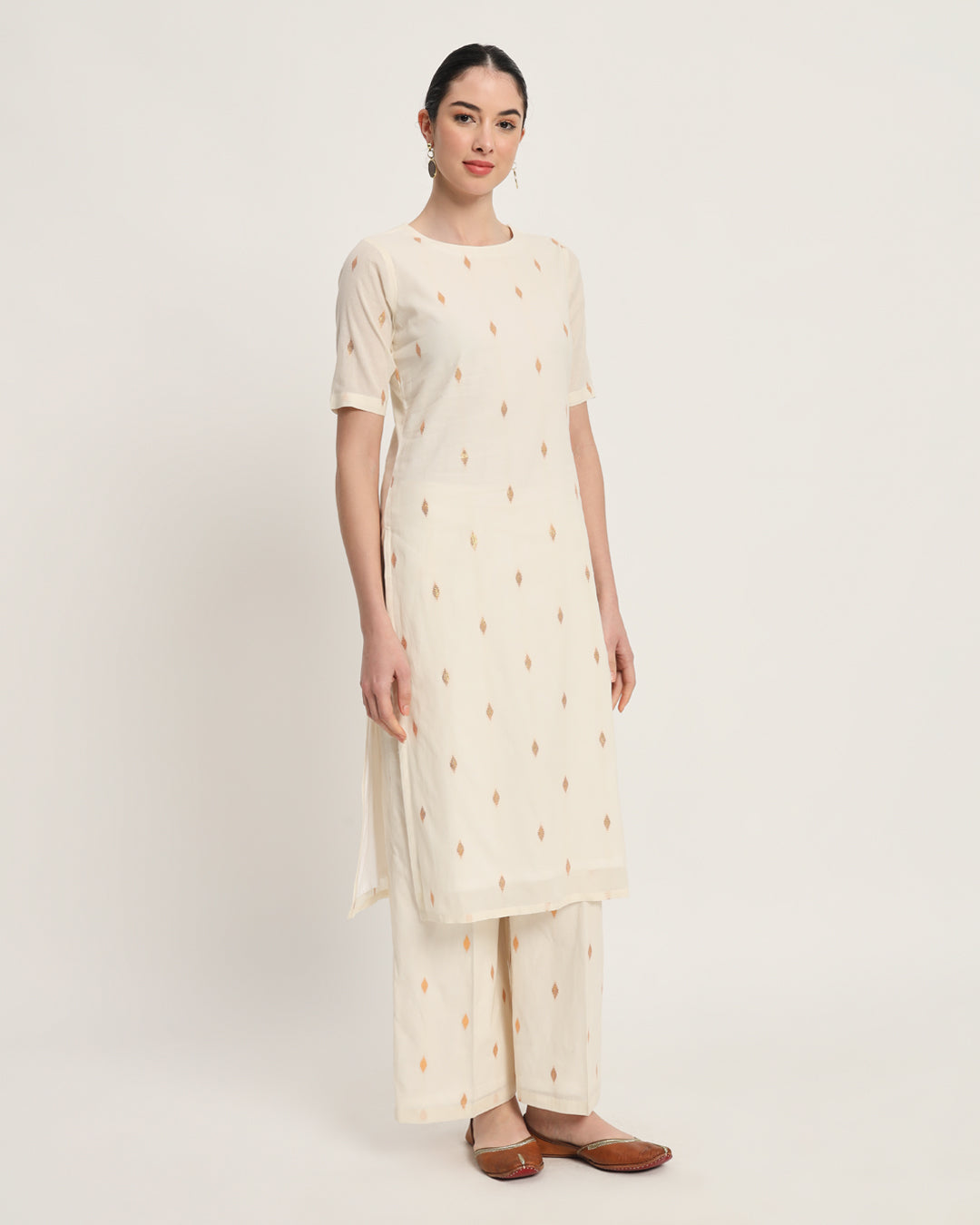 White Glisten Dobby Round Neck Kurta (Without Bottoms)