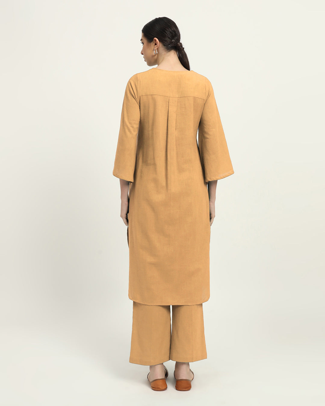 Combo: Beige & Russet Red Rounded Reverie Solid Kurta