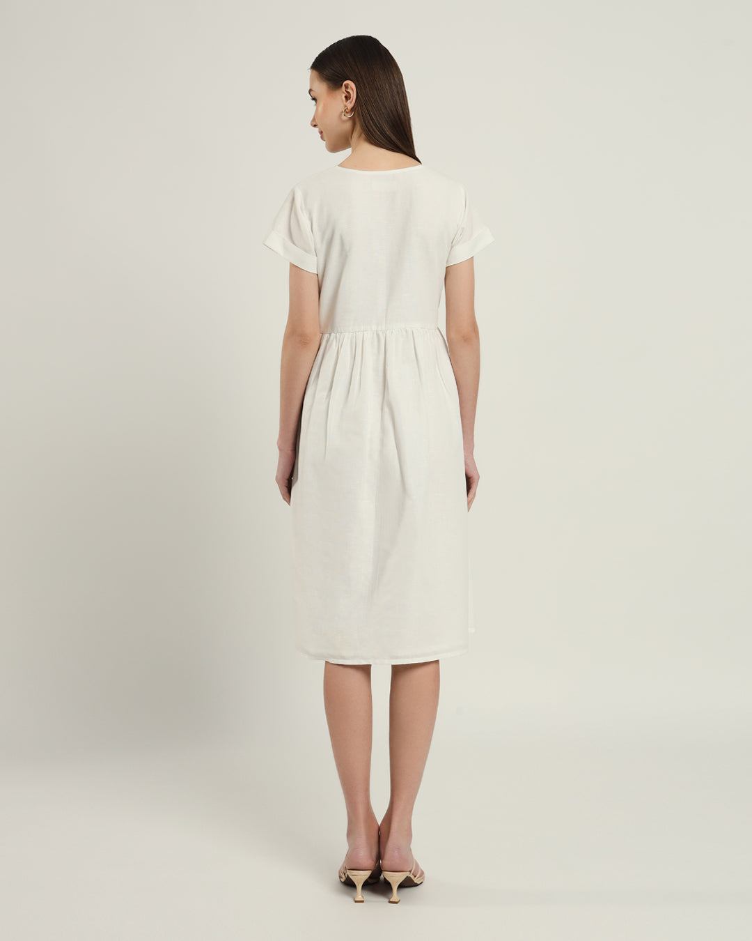 The Valence Daisy White Linen Dress