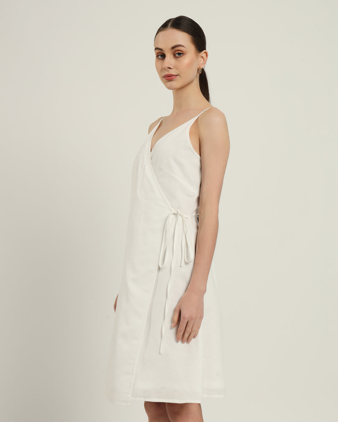 The Chambéry Daisy White Linen Dress