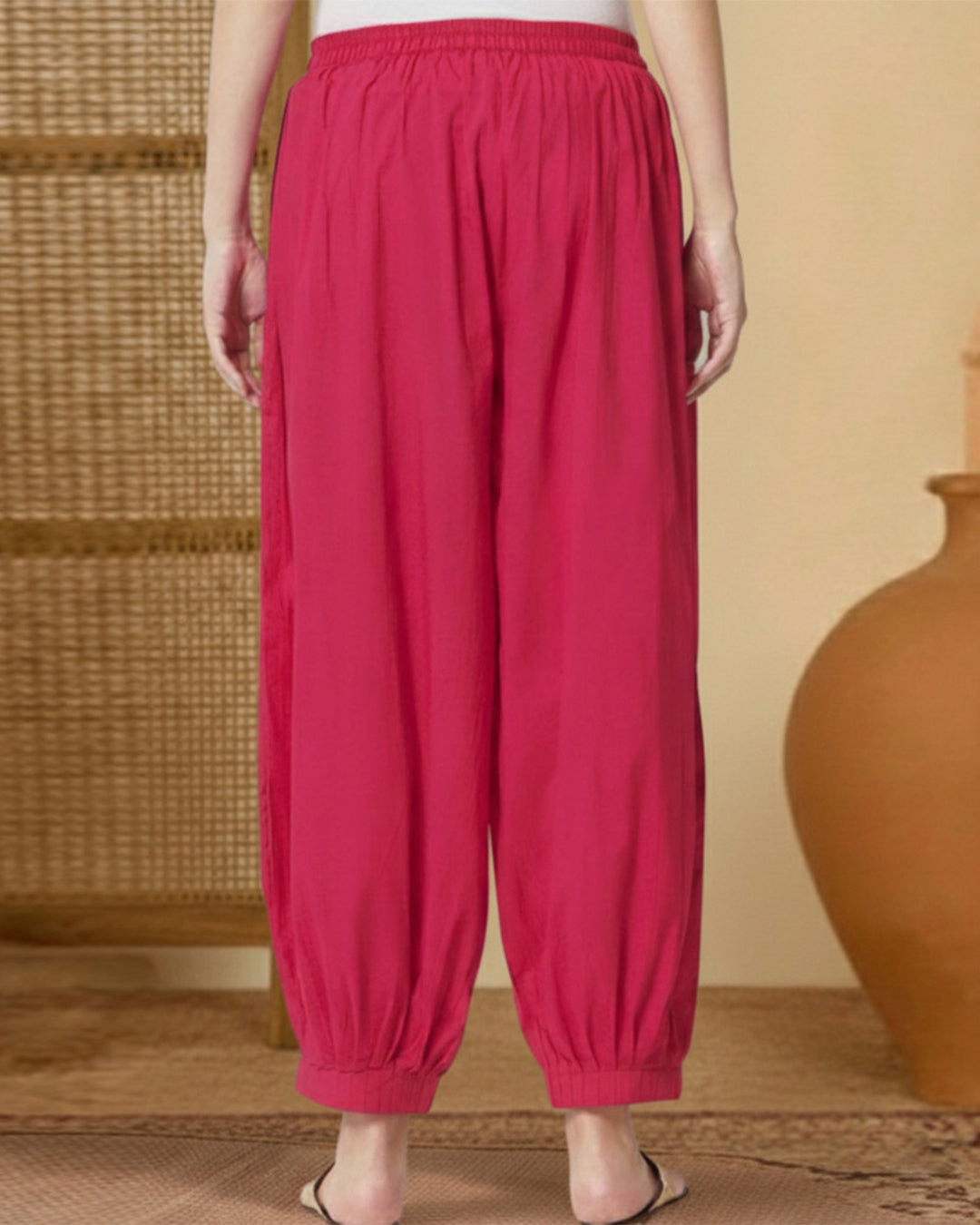 Queen's Gulabi Pleated Salwar