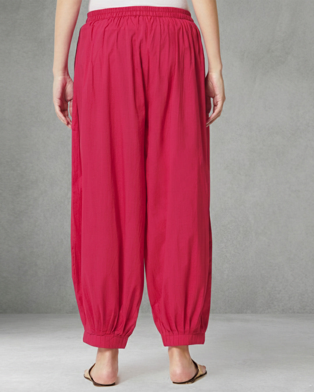 Queen's Gulabi Pleated Salwar