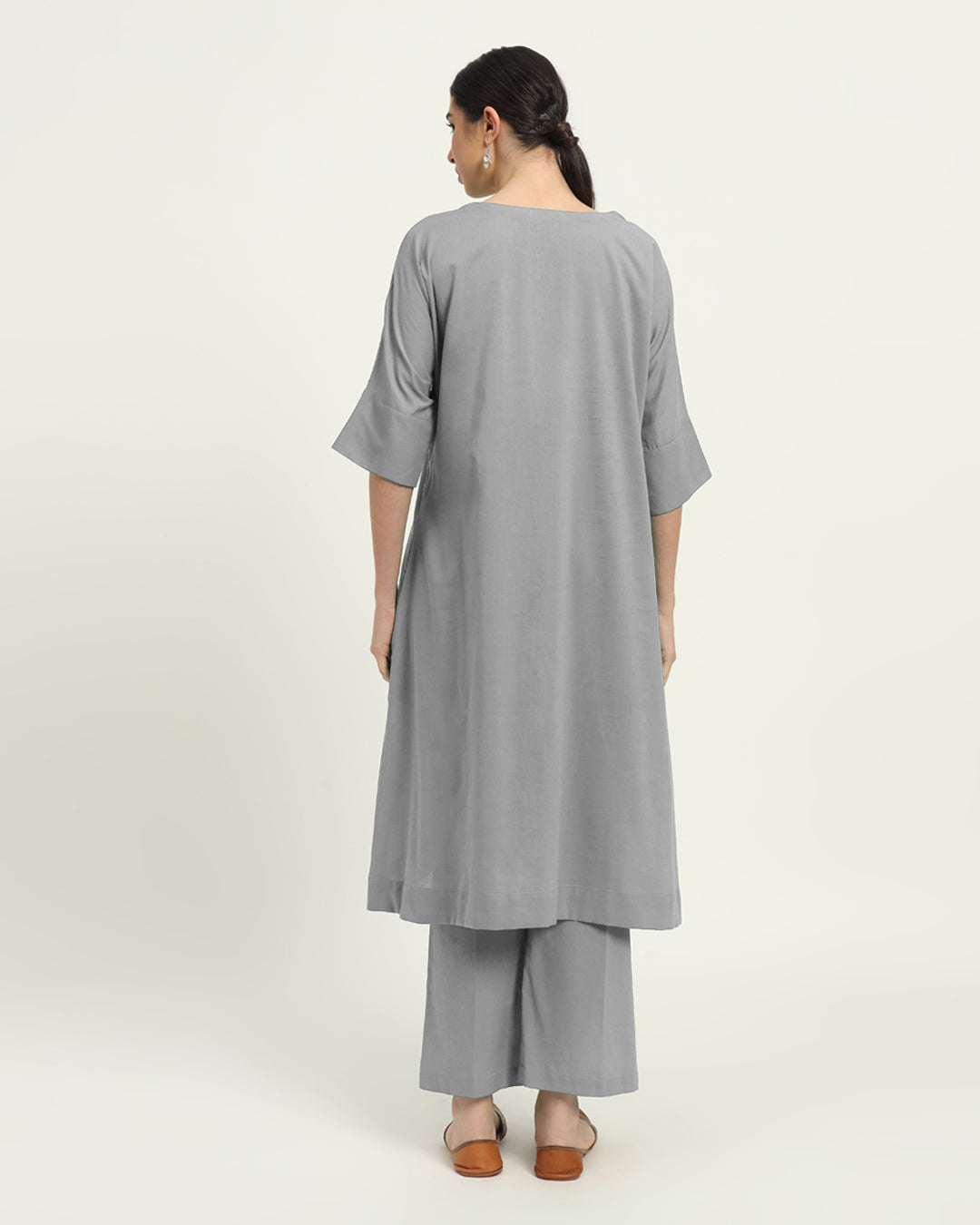 Iced Grey Flare & Flow Boat Neck Solid Kurta (Without Bottoms)