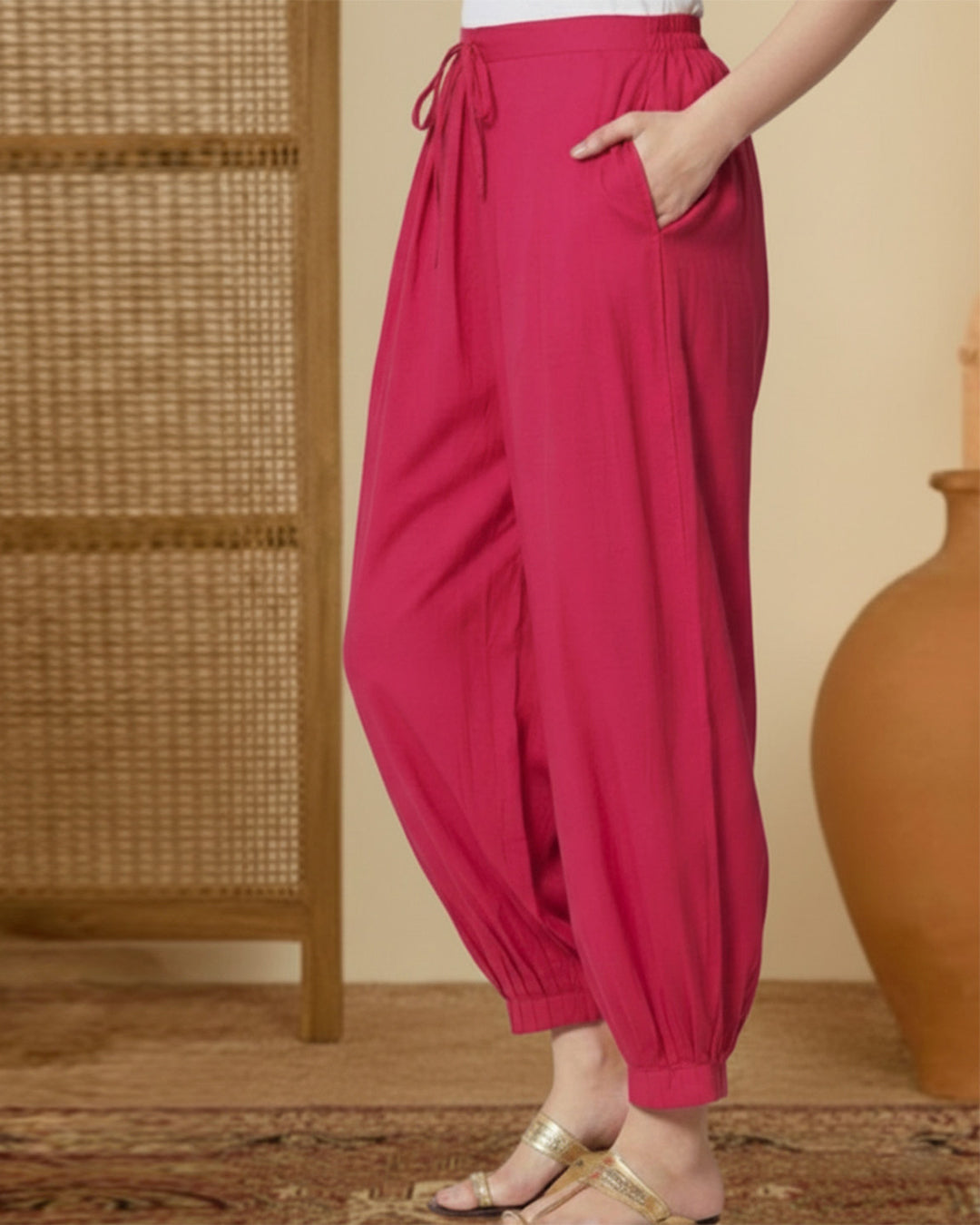 Queen's Gulabi Pleated Salwar