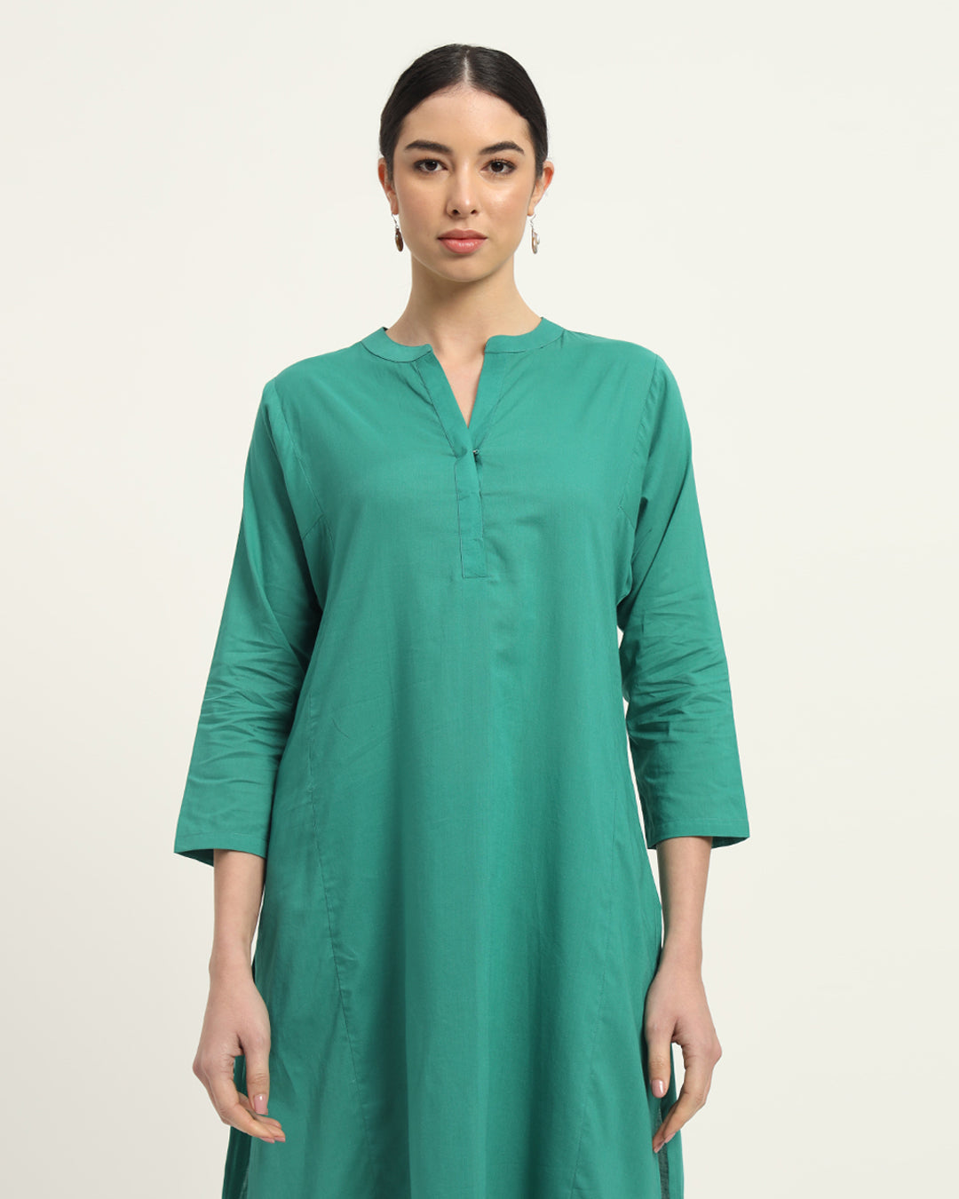 Green Gleam Everyday Bliss Notch Neck Solid Kurta (Without Bottoms)