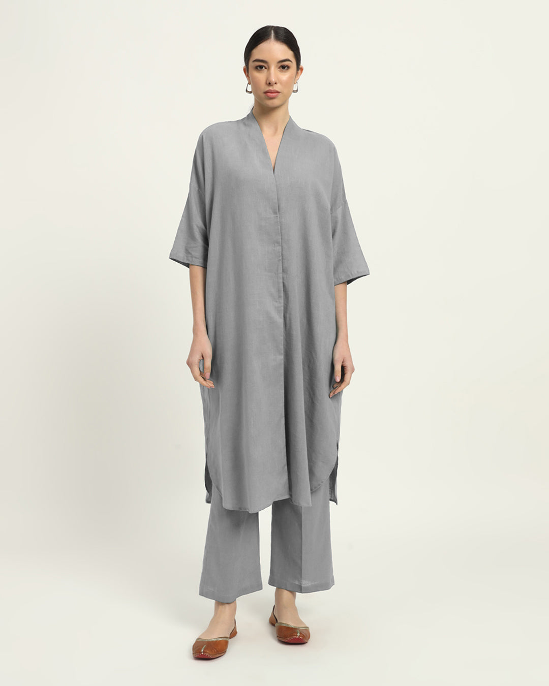 Combo: Iced Grey & Iris Pink Serene Sojourn V Neck Solid Kurta