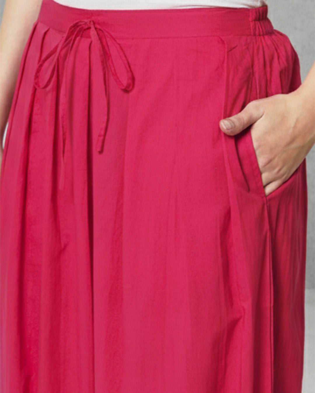 Queen's Gulabi Pleated Salwar